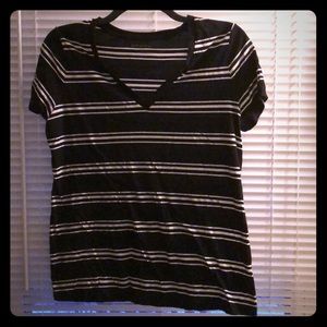 Target black/white tee 1x